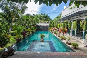 4 Beds House For Sale In East Pattaya - The Vineyards 1